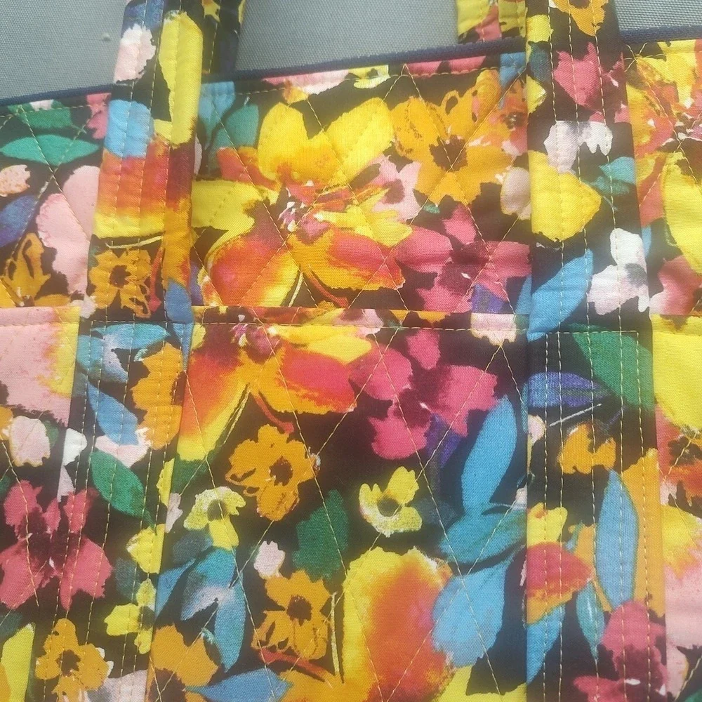 Homemade‎ Medium Flower Tote Bag For Women With Zipper Pockets